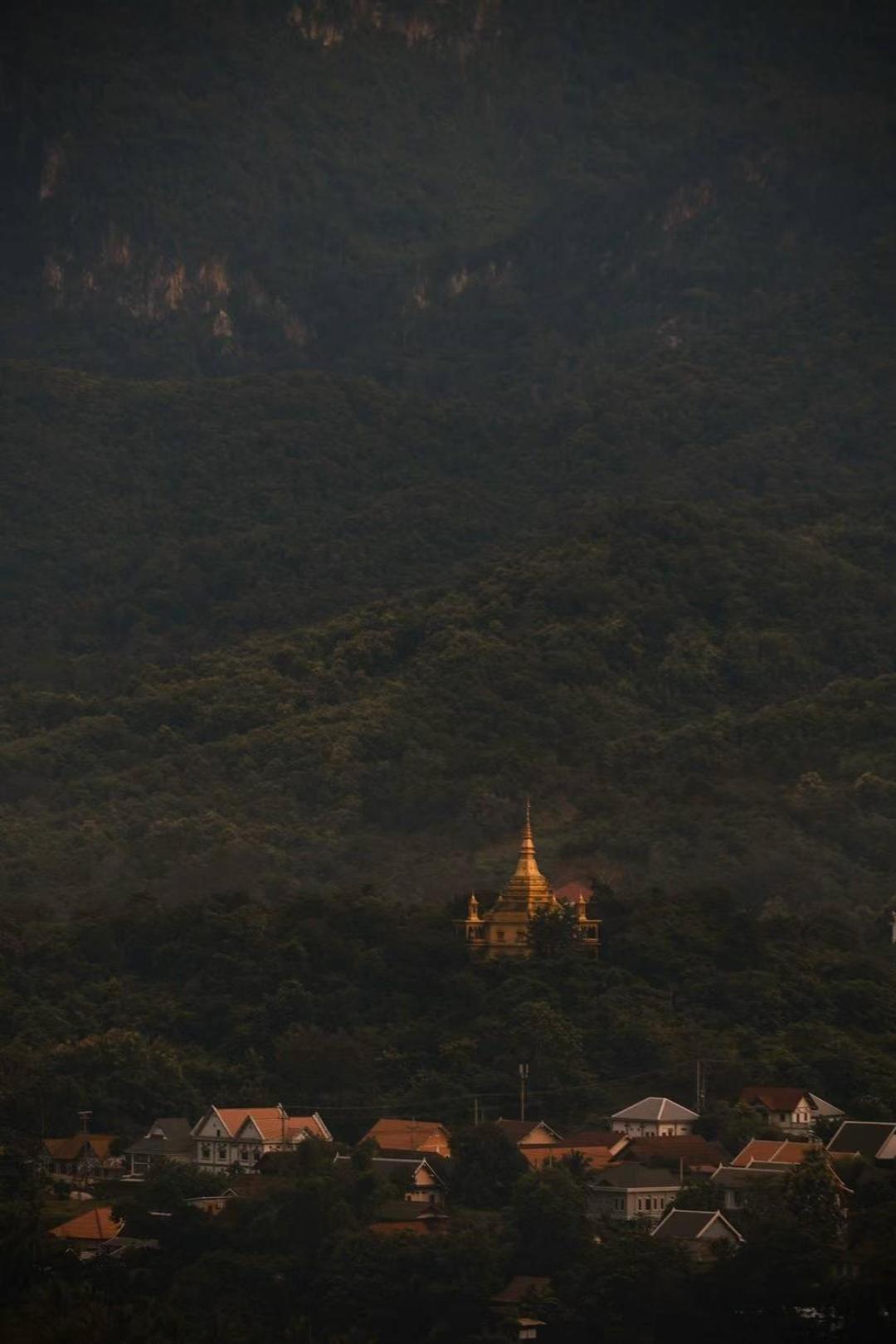 Moukdavan Guesthouse Luang Prabang Exteriör bild