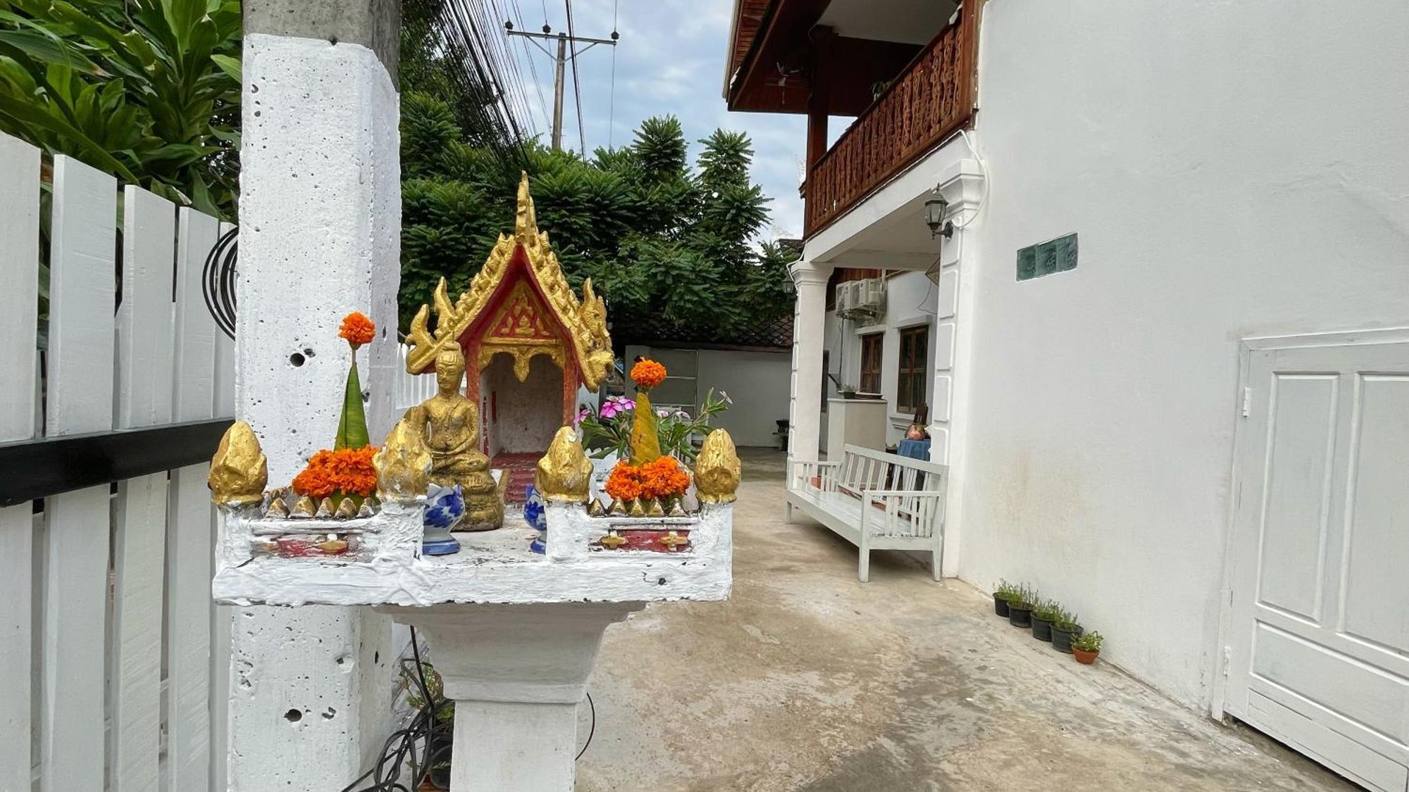 Moukdavan Guesthouse Luang Prabang Exteriör bild